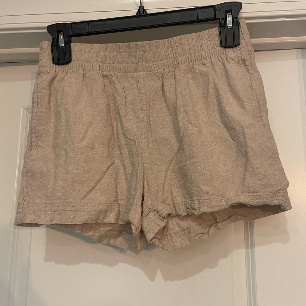 Old Navy Beige High Waist Women's Shorts